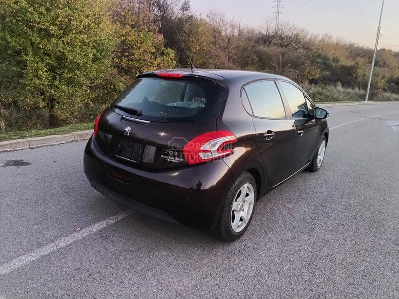 Peugeot 208 1.4
