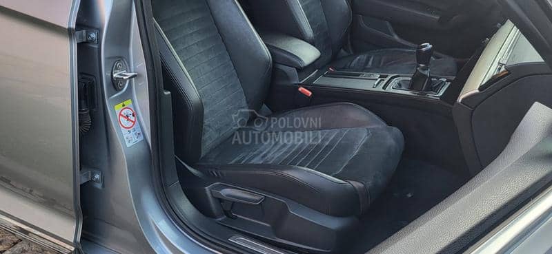 Volkswagen Passat B8 2.0 TDI  HIGHLINE