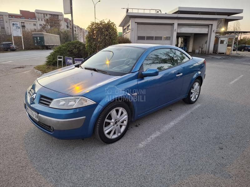 Renault Megane 2.0i