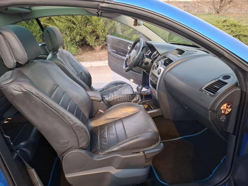 Renault Megane 2.0i