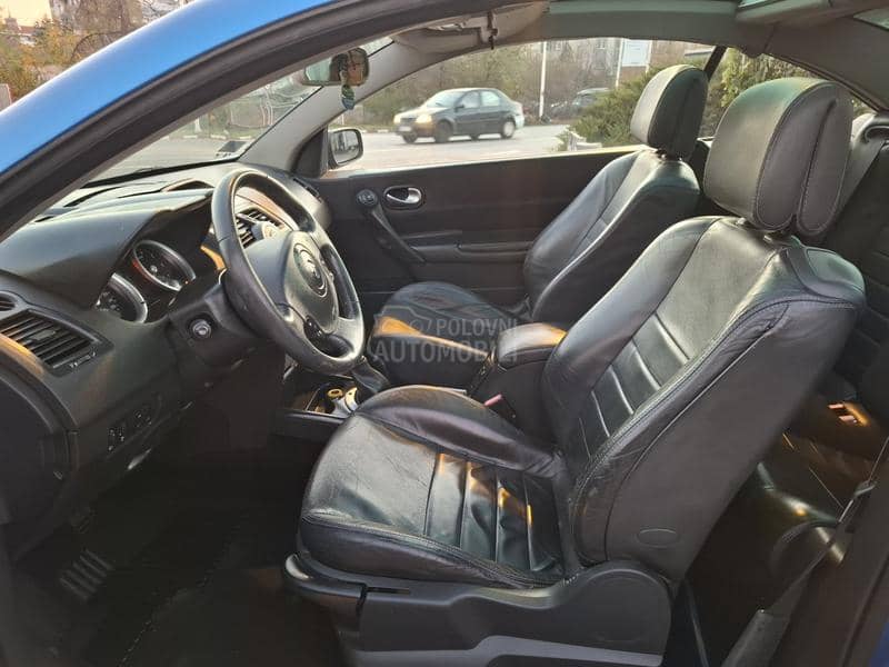 Renault Megane 2.0i