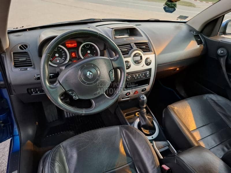 Renault Megane 2.0i