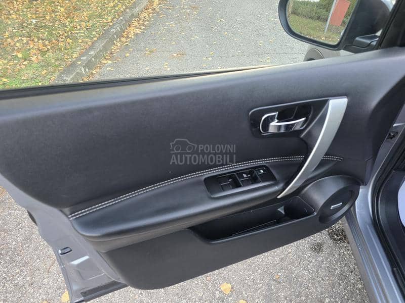 Nissan Qashqai + 2 2.0DCI 4X4 TEKNA