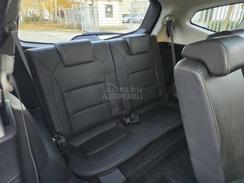 Nissan Qashqai + 2 2.0DCI 4X4 TEKNA