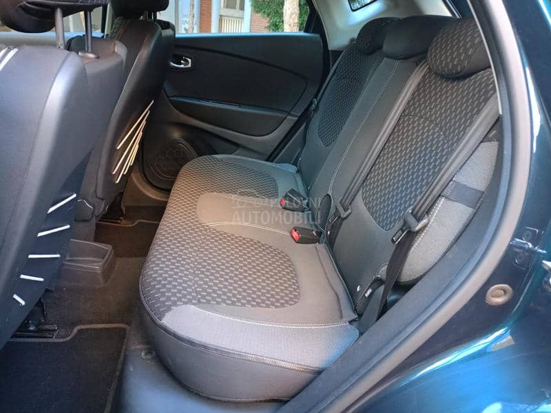 Renault Captur FABRIKA