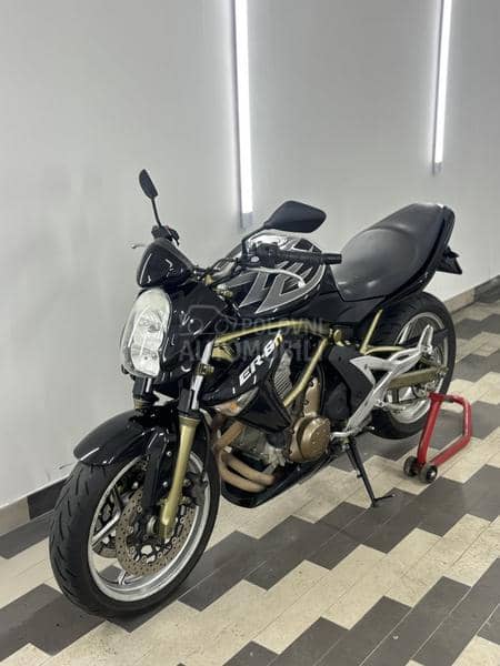 Kawasaki ER6n