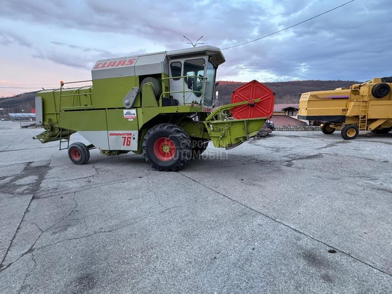 Claas Dominator 76