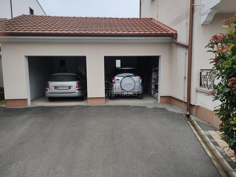 Peugeot 407 2.0 HDI nov o.pis