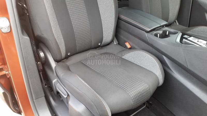 Peugeot 3008 AUT/LED/VIRTUEL/T0P