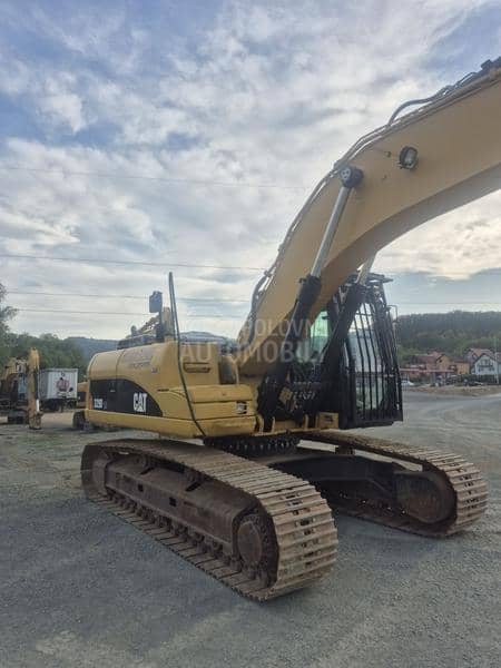 CAT 329D