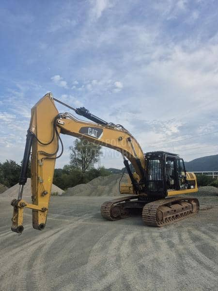 CAT 329D