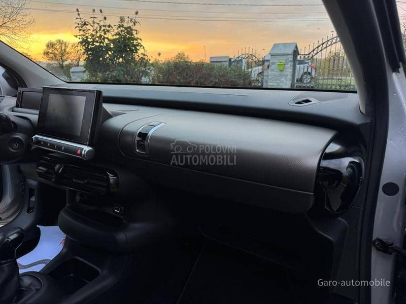 Citroen C4 Cactus 1.2 SVAJCARSKA NOV