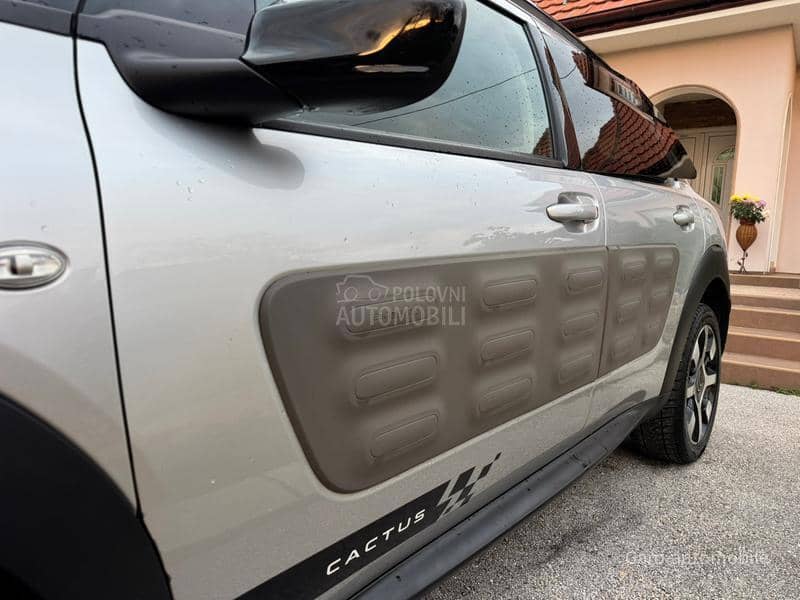 Citroen C4 Cactus 1.2 SVAJCARSKA NOV