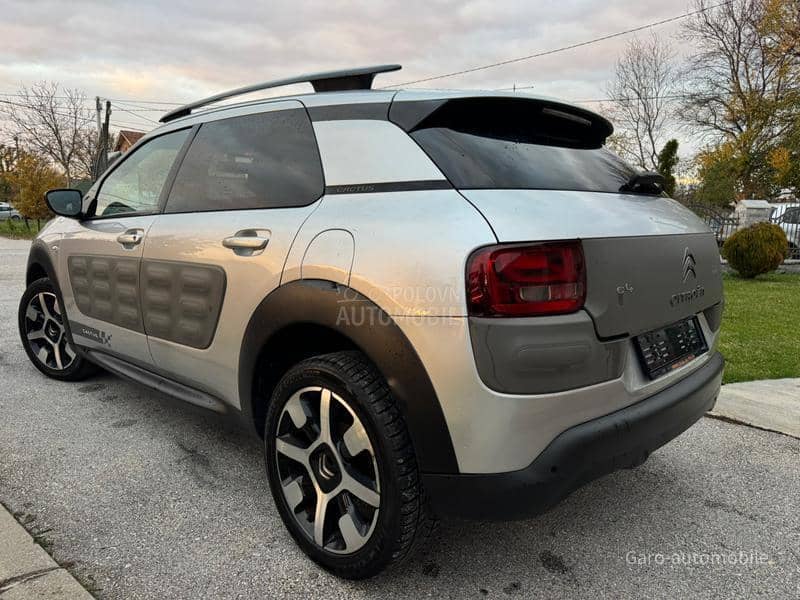 Citroen C4 Cactus 1.2 SVAJCARSKA NOV