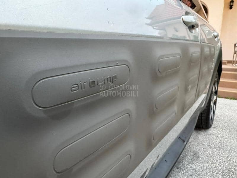 Citroen C4 Cactus 1.2 SVAJCARSKA NOV