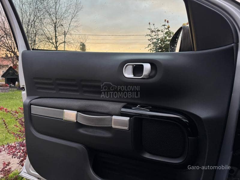 Citroen C4 Cactus 1.2 SVAJCARSKA NOV