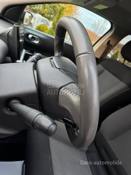 Citroen C4 Cactus 1.2 SVAJCARSKA NOV