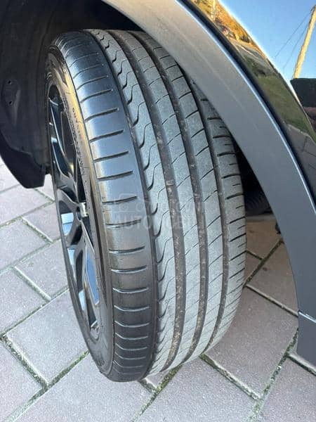 Land Rover Range Rover Evoque 20d AT DINAMIC PANO