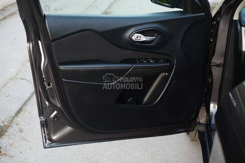 Jeep Cherokee 2.0MJET 63000 4x4CH