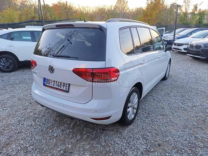 Volkswagen Touran 1.6tdi DSG
