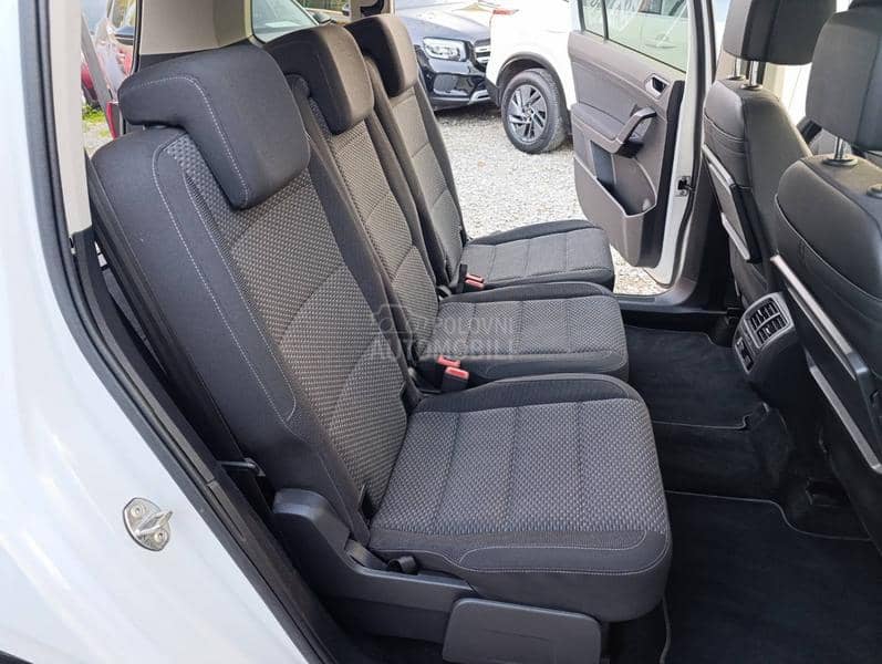 Volkswagen Touran 1.6tdi DSG