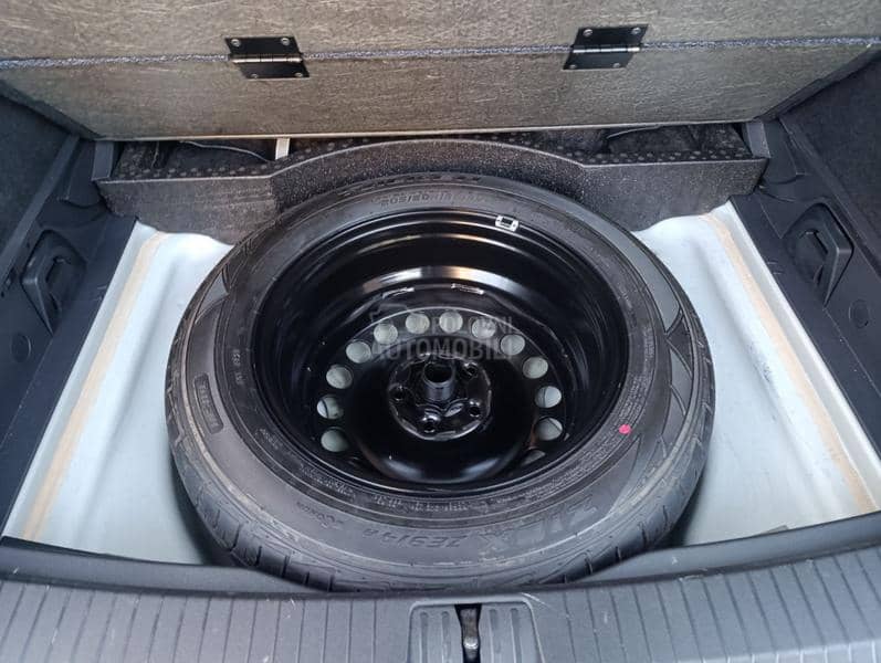 Volkswagen Touran 1.6tdi DSG