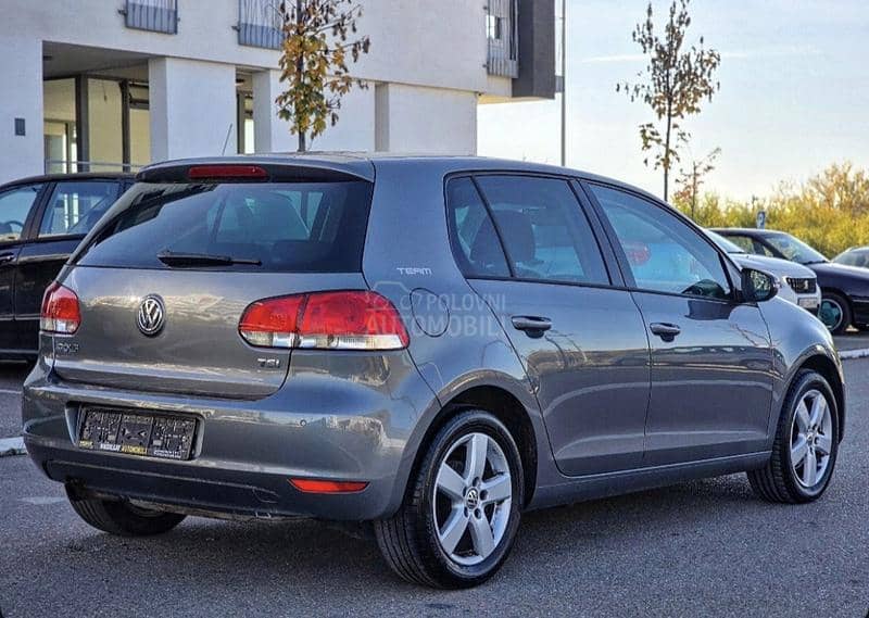 Volkswagen Golf 6 1.2b TEAM