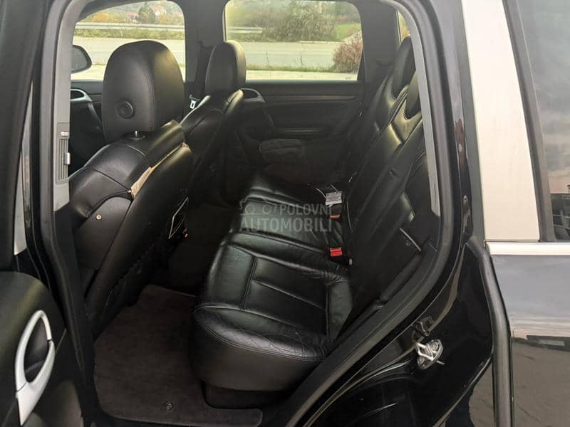 Porsche Cayenne 3.2 MANUEL