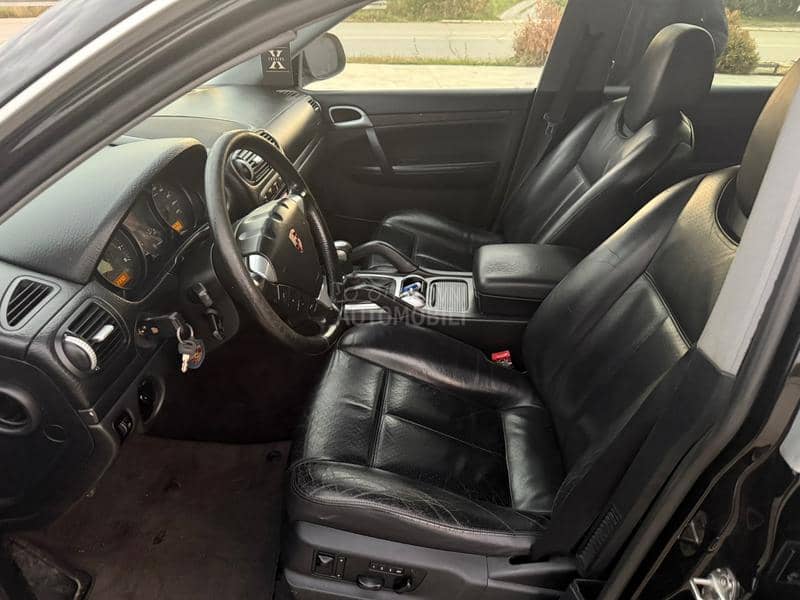 Porsche Cayenne 3.2 MANUEL