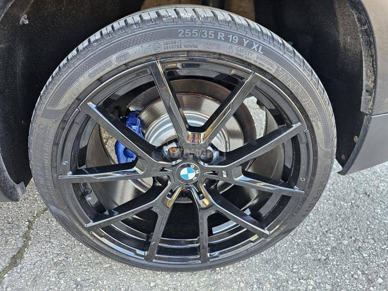 BMW X1 2.0D XDRIVE  N AVI