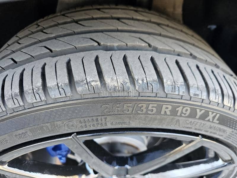 BMW X1 2.0D XDRIVE  N AVI