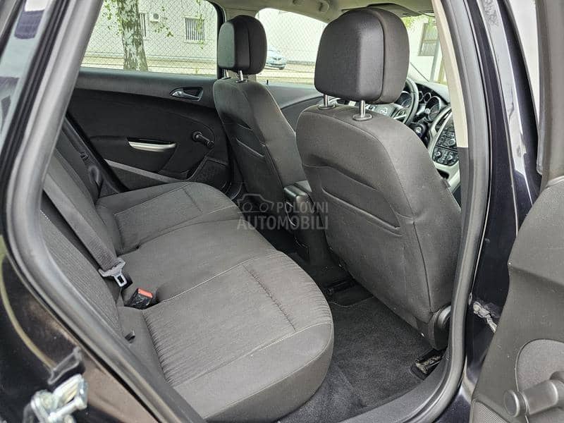 Opel Astra J 1.7CDTI