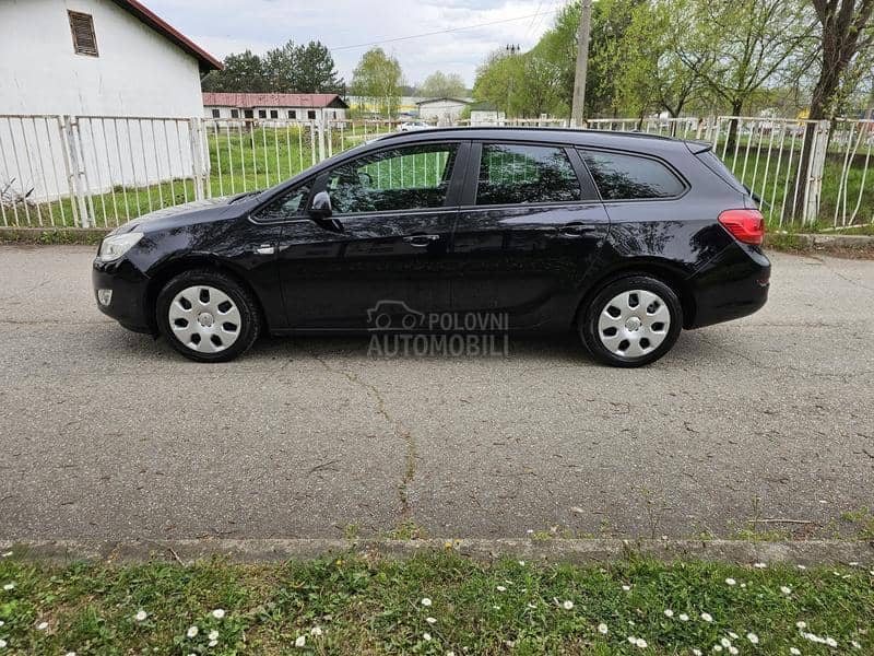Opel Astra J 1.7CDTI