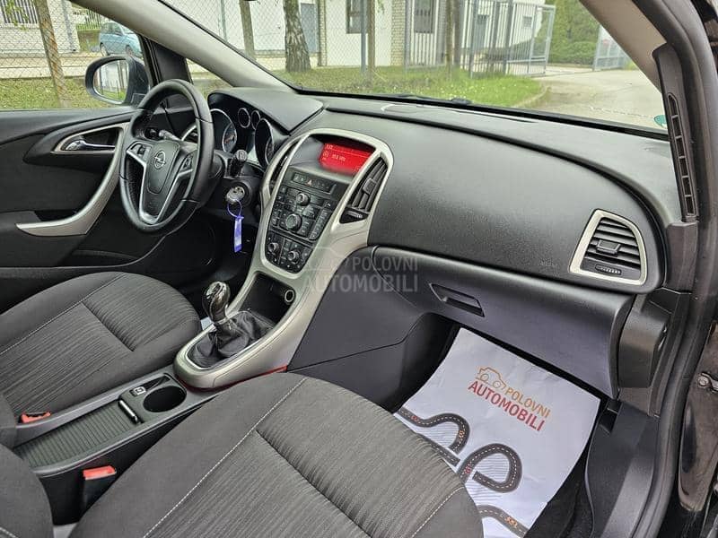 Opel Astra J 1.7CDTI