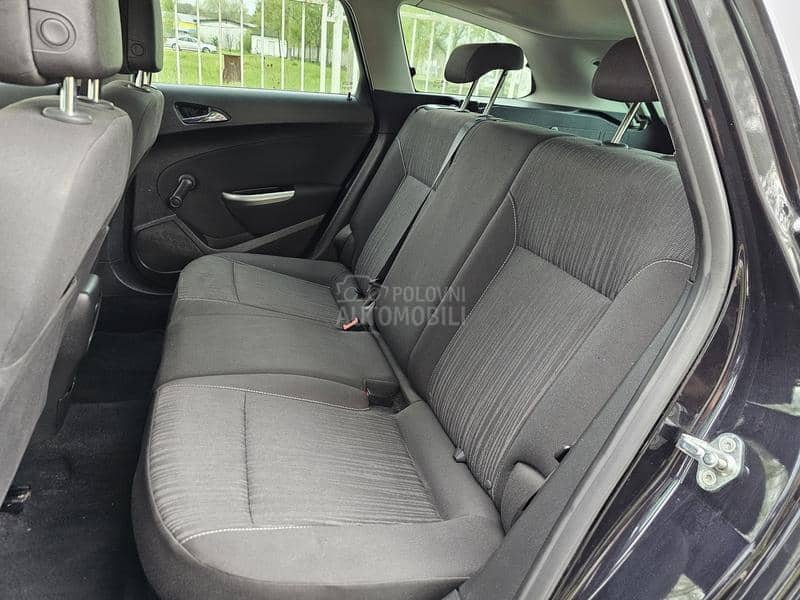 Opel Astra J 1.7CDTI