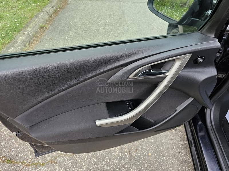 Opel Astra J 1.7CDTI