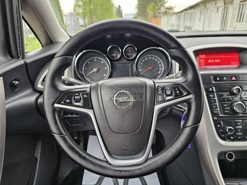 Opel Astra J 1.7CDTI