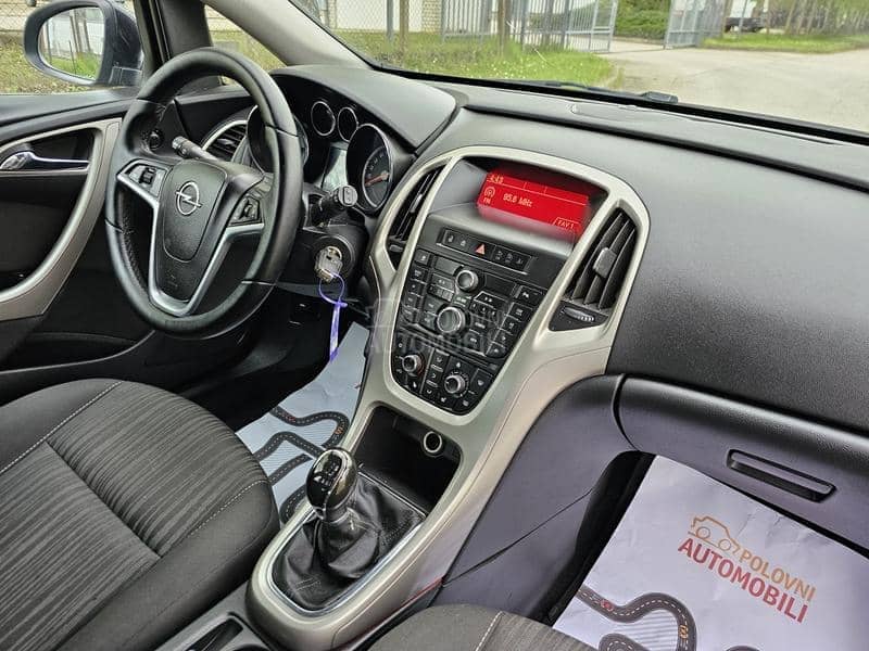 Opel Astra J 1.7CDTI