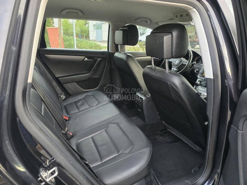 Volkswagen Passat B7 2.0Tdi. HIGHLINE