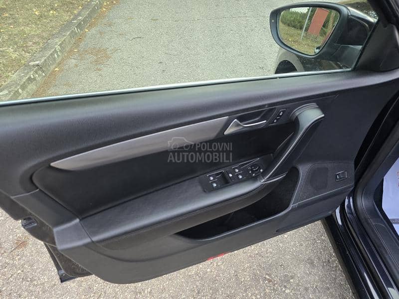 Volkswagen Passat B7 2.0Tdi. HIGHLINE