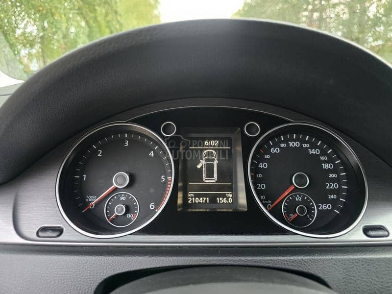 Volkswagen Passat B7 2.0Tdi. HIGHLINE