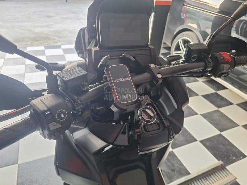 Honda ADV 350