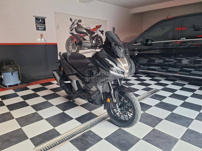 Honda ADV 350