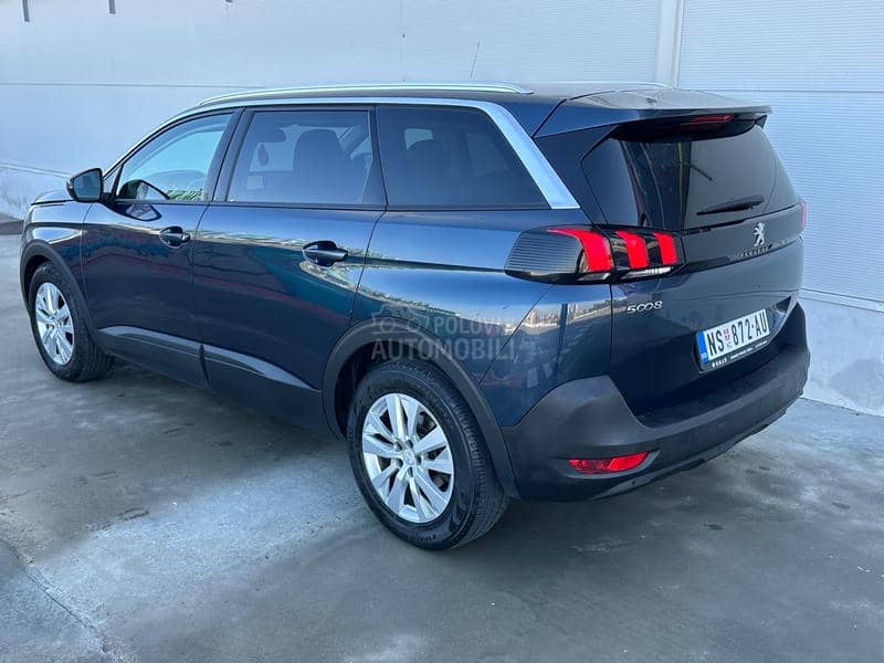 Peugeot 5008 1.5 hdi 7 sed