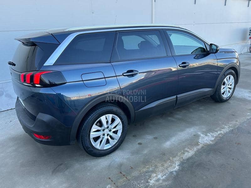 Peugeot 5008 1.5 hdi 7 sed