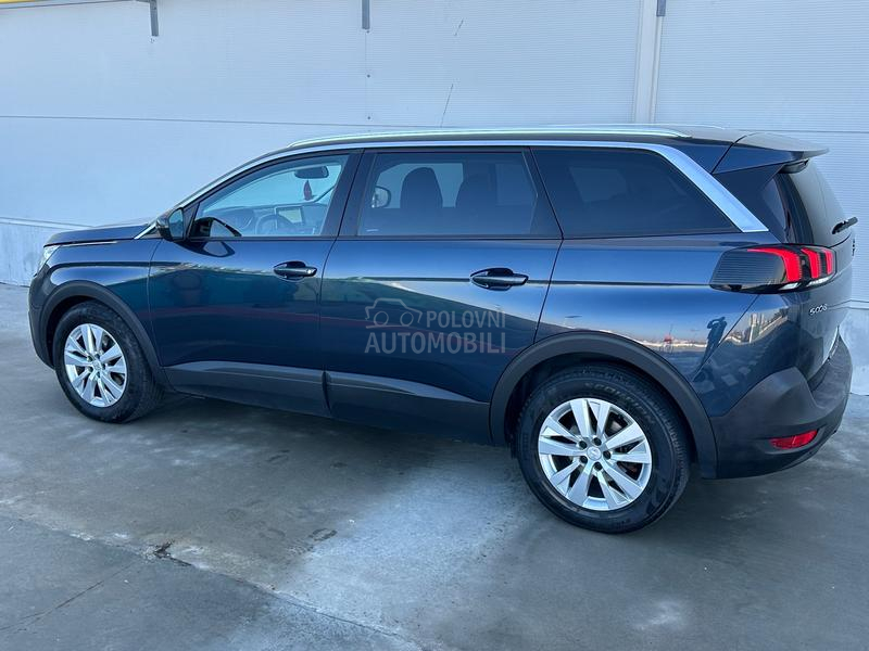 Peugeot 5008 1.5 hdi 7 sed