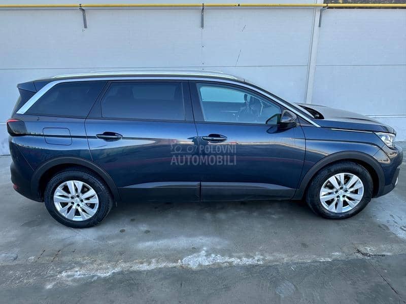 Peugeot 5008 1.5 hdi 7 sed