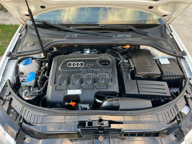 Audi A3 2.0TDi AMBITION/PANO
