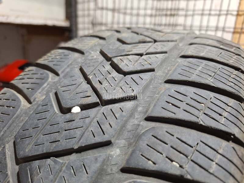 Pirelli 225/65 R17 Zimska