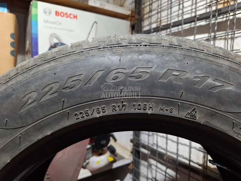 Pirelli 225/65 R17 Zimska